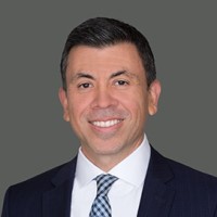 Edward Mora