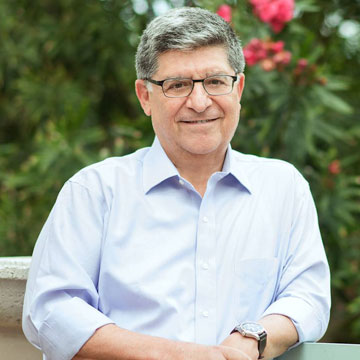 Joel R Mesznik